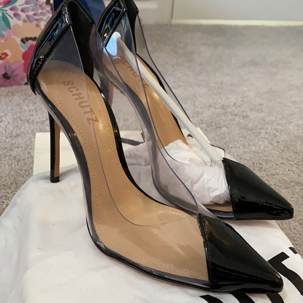 Cendi Pump - brand new never worn